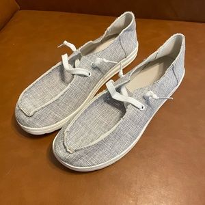 Women’s slip-ons size 41